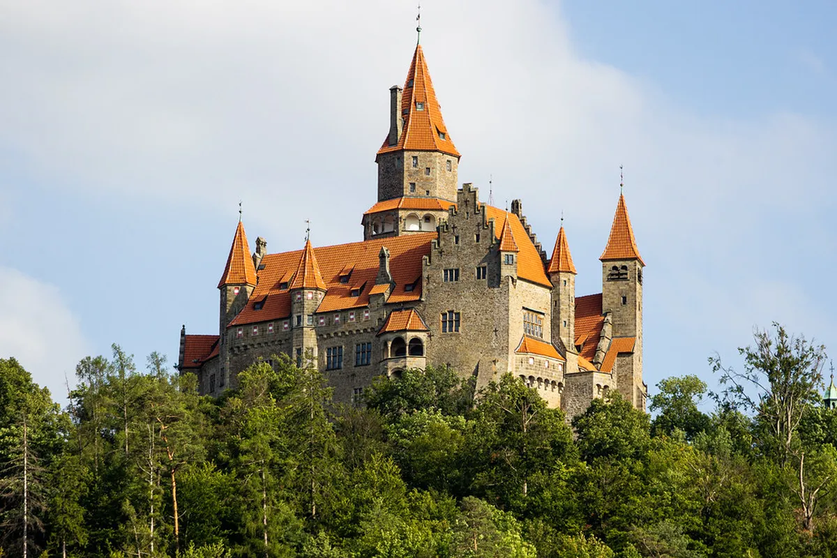 9 Best Castles Near Brno by Train: 2026 Guide
