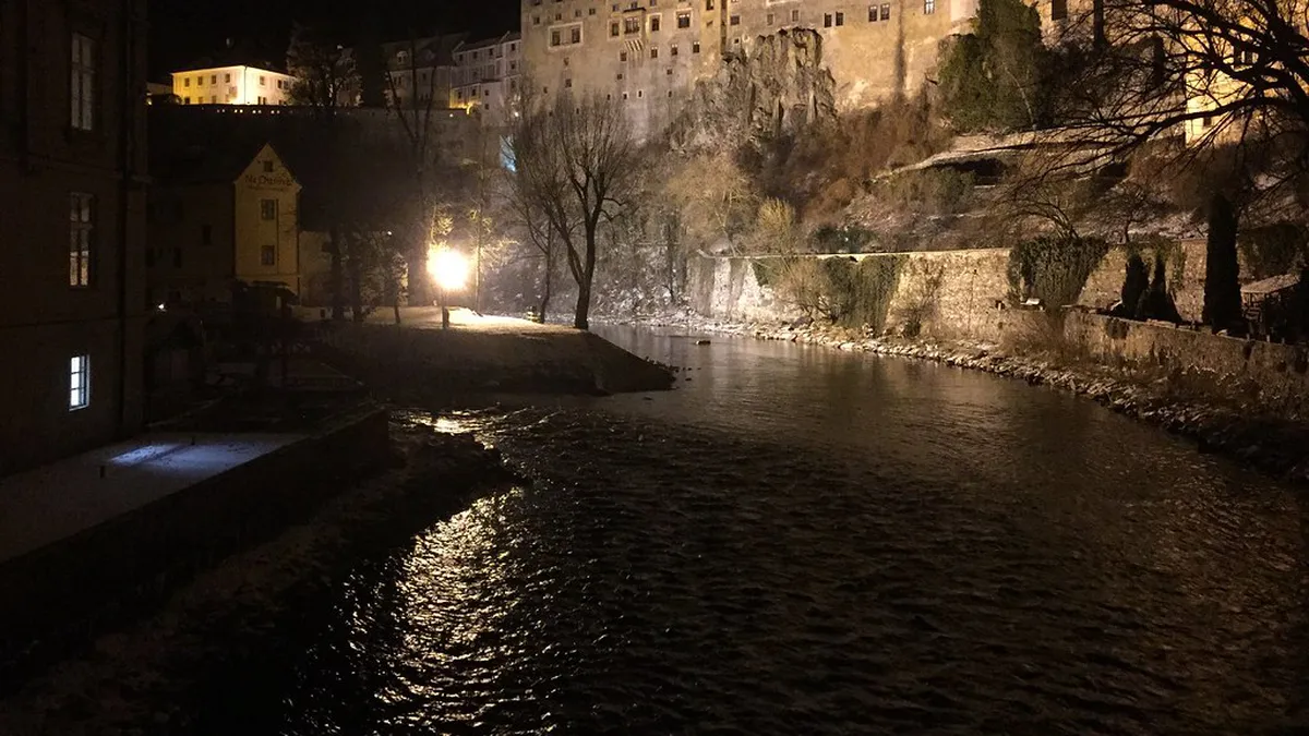 Winter Walk Vltava River Český Krumlov Guide