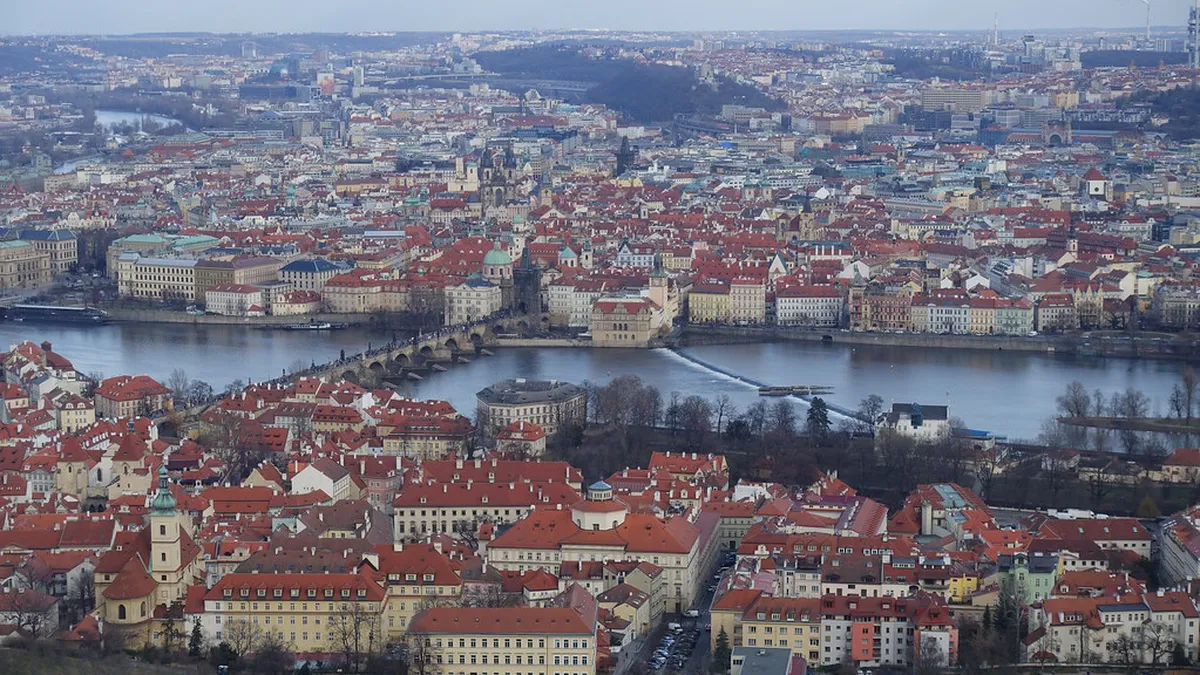 Guide to the Charles IV Lookout Walking Path