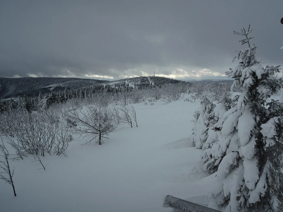 Best Time for Your Klinovec Mountain Adventure (2026)