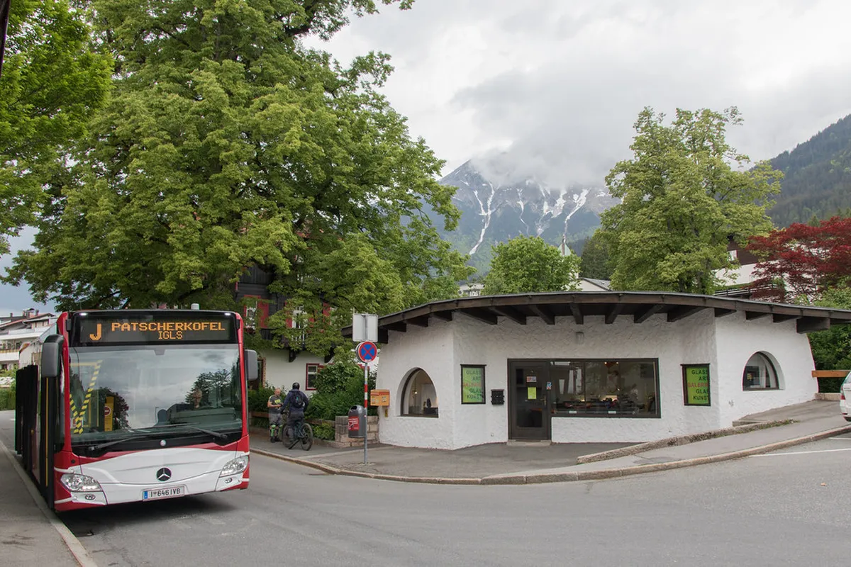 Public Transport From Olomouc to Loštice Guide