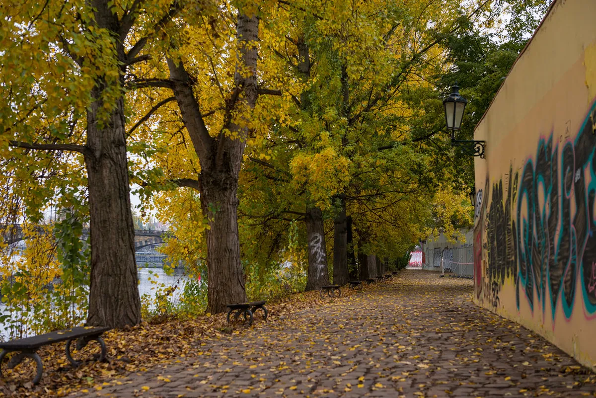 Kampa Island Riverside Path: 10 Best Sights in Prague