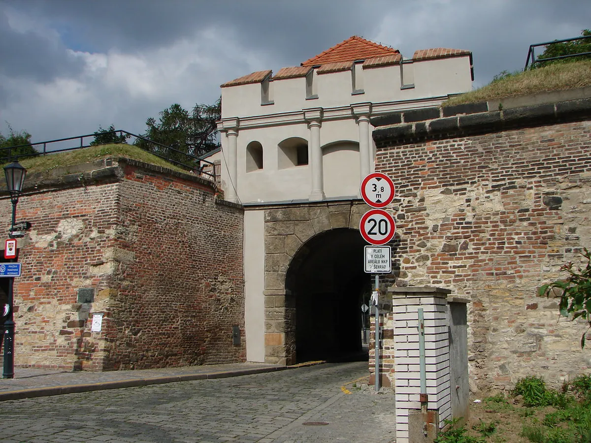 Vyšehrad Fortress Walking Guide: A Perfect Prague Day