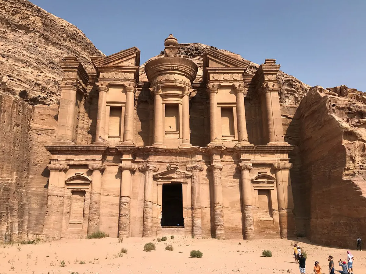 Walking Route from Old Town to Letna Park Guide